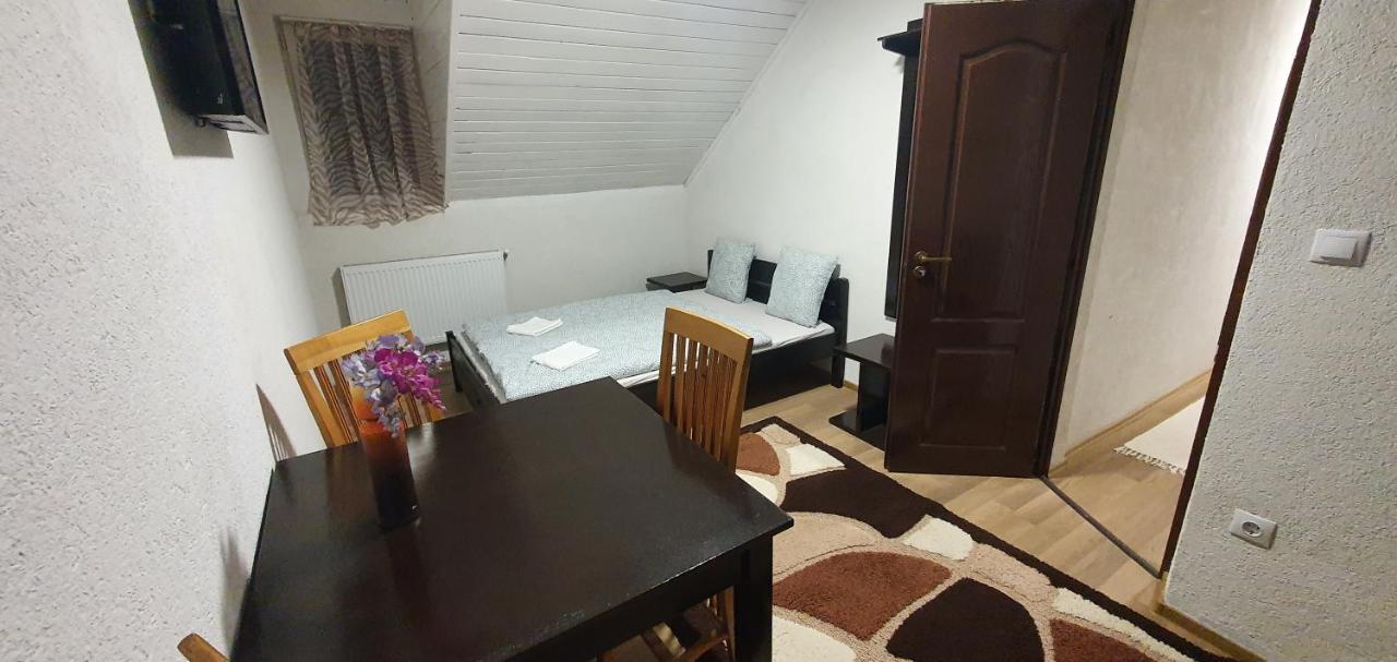 Апартаменти Apartman House Одорхею-Секуєск Екстер'єр фото